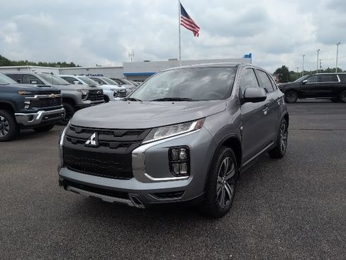 Used 2020 Mitsubishi Outlander Sport ES FWD image 1