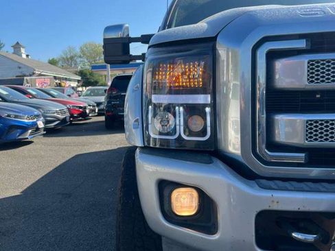 Used 2013 Ford F350 Platinum image 2