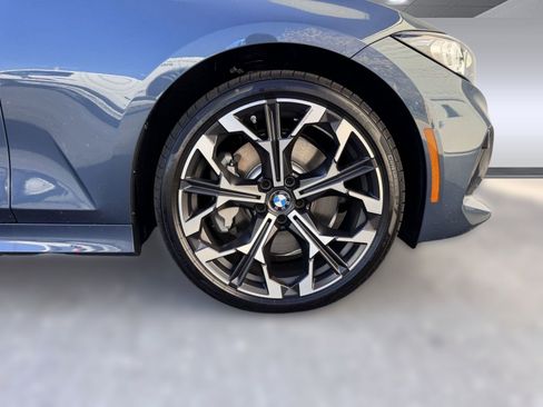 Used 2025 BMW 330i 330i w/ Convenience Package image 11