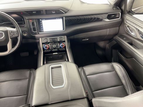Used 2022 GMC Yukon Denali image 28