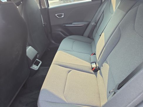 Used 2025 Kia K4 FWD image 10