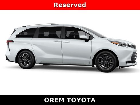 New 2026 Toyota Sienna Platinum AWD/4WD image 13
