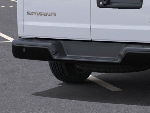 New 2025 GMC Savana 2500 w/ Driver Convenience Package image 41