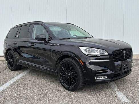 Used 2024 Lincoln Aviator Reserve w/ Equipment Group 201A AWD/4WD image 9
