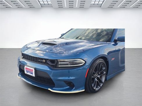 Used 2020 Dodge Charger Scat Pack image 8