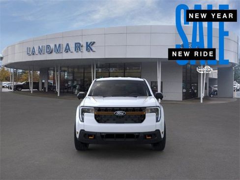 New 2025 Ford Maverick Tremor image 6