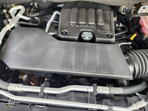 Certified 2023 Chevrolet Silverado 1500 Custom RWD image 30