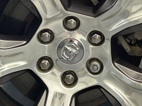 Used 2021 RAM 1500 Laramie image 33