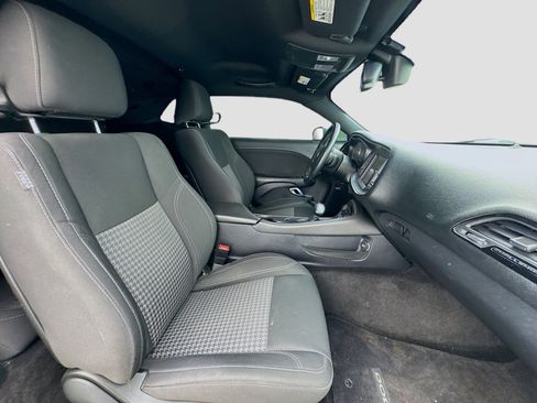 Used 2016 Dodge Challenger R/T w/ Sound Group image 17