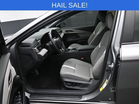 Certified 2025 Toyota Camry SE w/ Convenience Package image 9