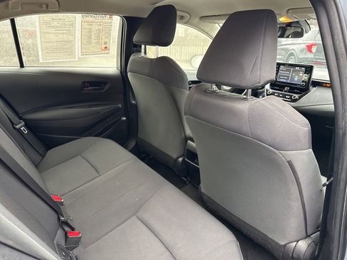 Used 2022 Toyota Corolla LE image 24