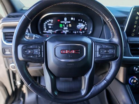 Used 2023 GMC Yukon AT4 w/ AT4 Premium Package image 15