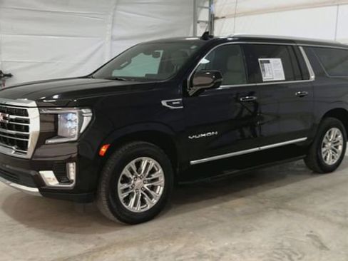 Certified 2021 GMC Yukon XL SLT w/ SLT Luxury Plus Package image 4