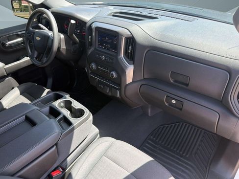 Used 2025 Chevrolet Silverado 1500 Custom w/ LPO, Dark Essentials Package RWD image 28