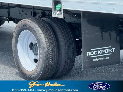 New 2025 Ford F550 2WD Regular Cab Super Duty image 8