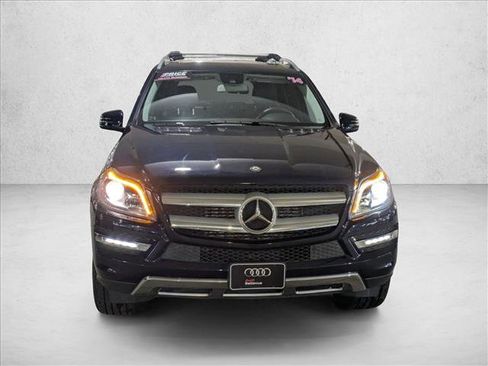 Used 2014 Mercedes-Benz GL 350 BlueTEC 4MATIC image 2