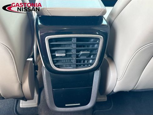 Used 2021 Lincoln Nautilus FWD w/ Equipment Group 101A image 32