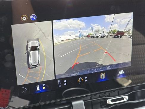 New 2026 Chevrolet Equinox LT w/ Safety and Technology Package FWD image 4