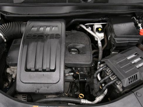 Used 2017 Chevrolet Equinox LT w/ Convenience Package image 32