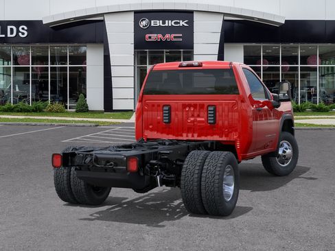 New 2026 GMC Sierra 3500 Pro w/ Convenience Package AWD/4WD image 4