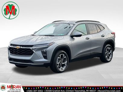 Certified 2024 Chevrolet Trax LT w/ Driver Confidence Package