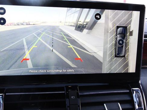 Used 2022 Lincoln Navigator Reserve image 33