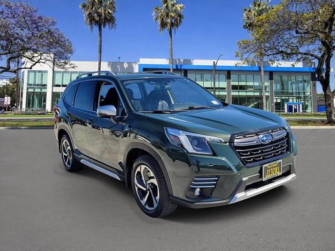 Used 2023 Subaru Forester Touring w/ Popular Package #2 AWD/4WD image 2