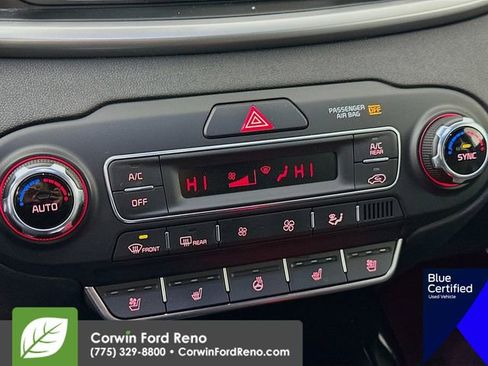 Used 2019 Kia Sorento SX image 20