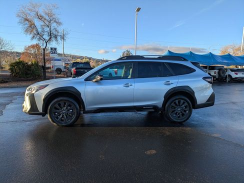 Used 2024 Subaru Outback Onyx Edition image 7
