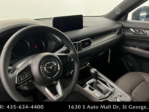 New 2025 MAZDA CX-5 Signature image 17