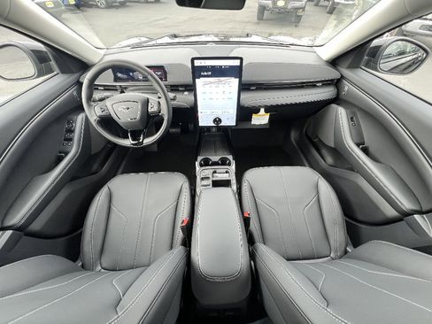 New 2026 Ford Mustang Mach-E Select image 18
