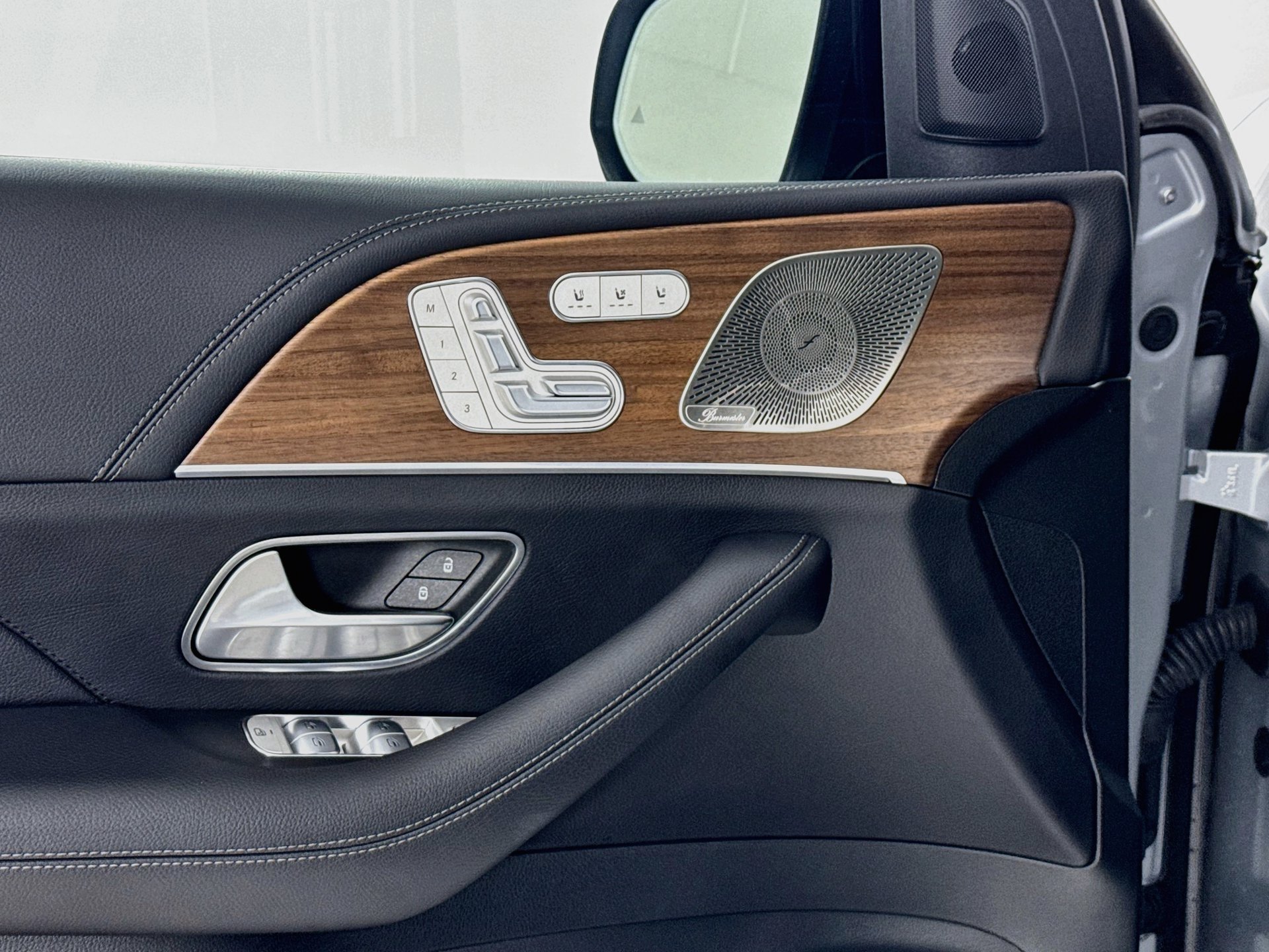 Certified 2026 Mercedes-Benz GLE 350 4MATIC image 19