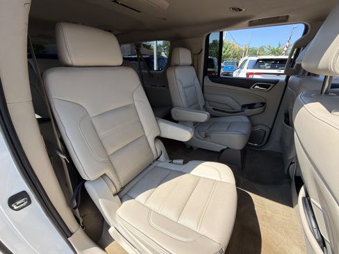 Used 2016 GMC Yukon XL Denali w/ Open Road Package AWD/4WD image 23