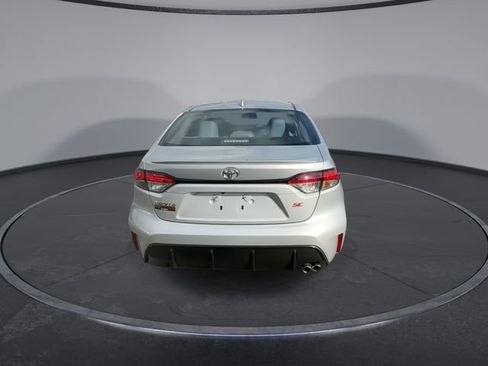 Used 2025 Toyota Corolla SE image 13
