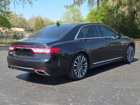 Used 2019 Lincoln Continental Reserve FWD image 7