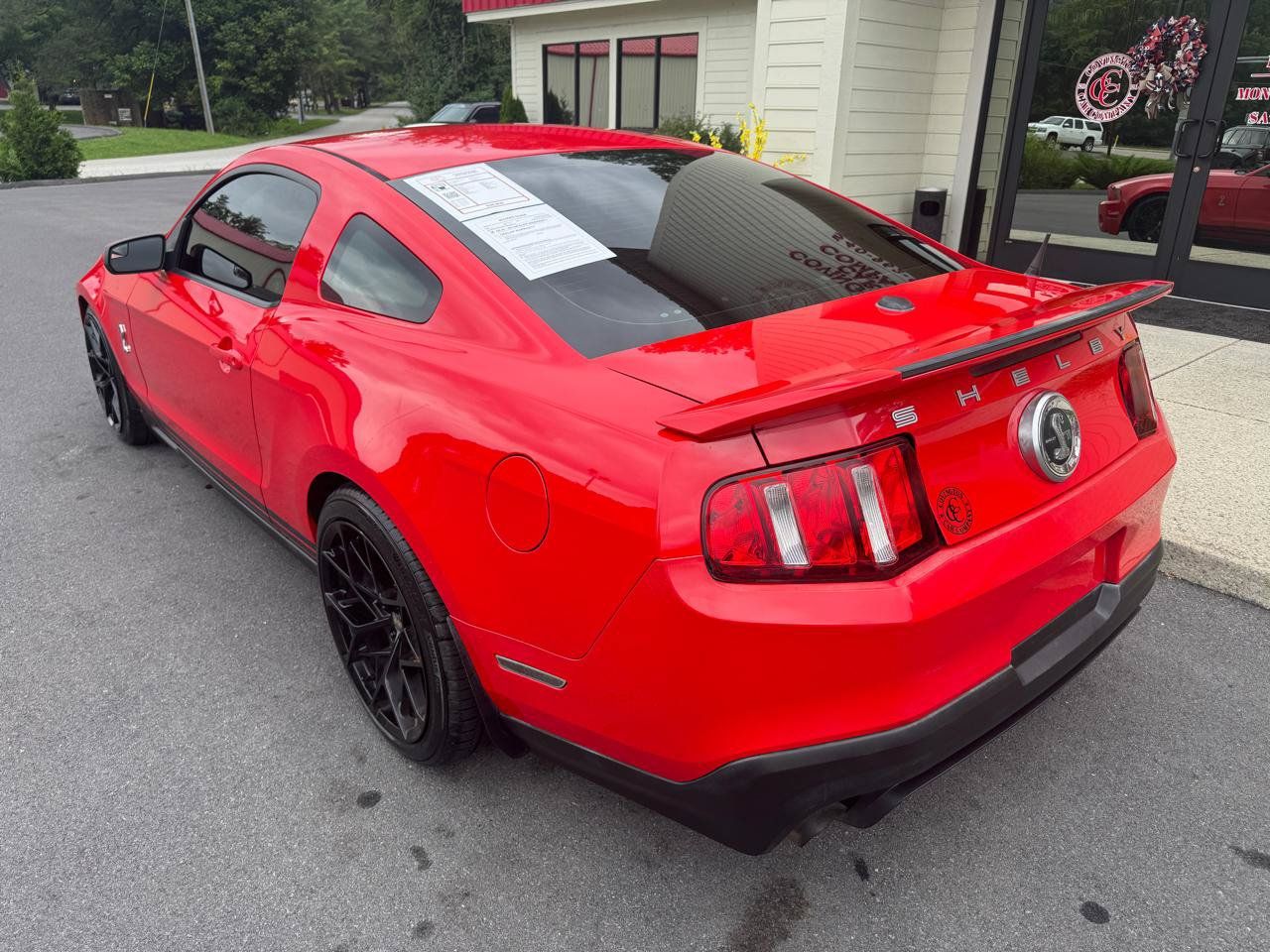 Used 2012 Ford Mustang Shelby GT500 w/ SVT Performance Pkg RWD image 5