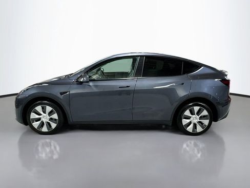 Used 2022 Tesla Model Y Long Range AWD/4WD image 10