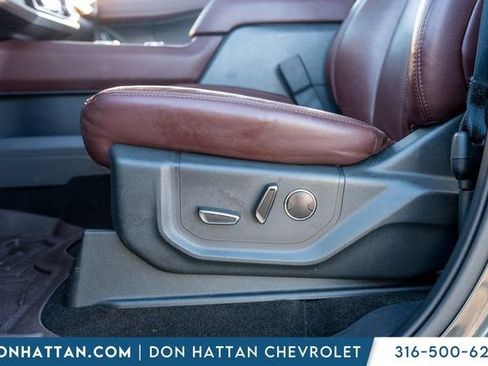 Used 2022 Ford Expedition Limited image 20