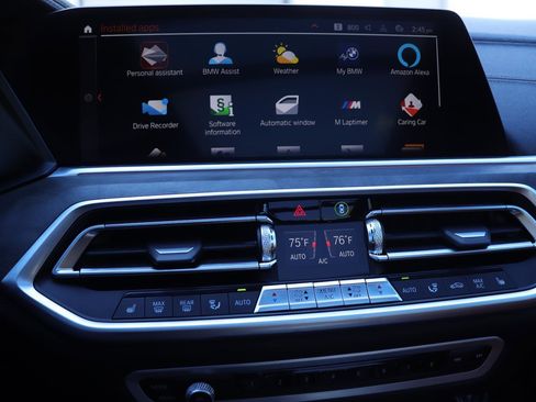 Used 2022 BMW X5 xDrive40i w/ M Sport Package image 34