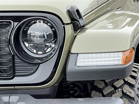 New 2026 Jeep Gladiator Willys image 37