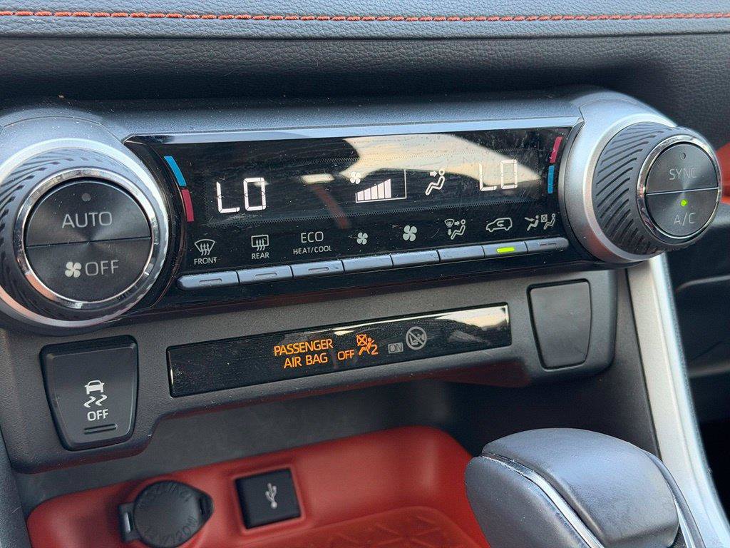 Used 2021 Toyota RAV4 Adventure AWD/4WD image 19