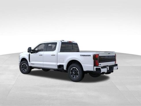 New 2026 Ford F350 Platinum w/ Tremor Off-Road Package AWD/4WD image 5