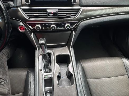 Used 2020 Honda Accord Sport image 26