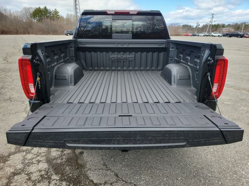 New 2026 GMC Sierra 1500 SLT w/ SLT Premium Plus Package image 16
