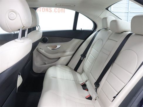 Used 2020 Mercedes-Benz C 300 4MATIC Sedan image 17