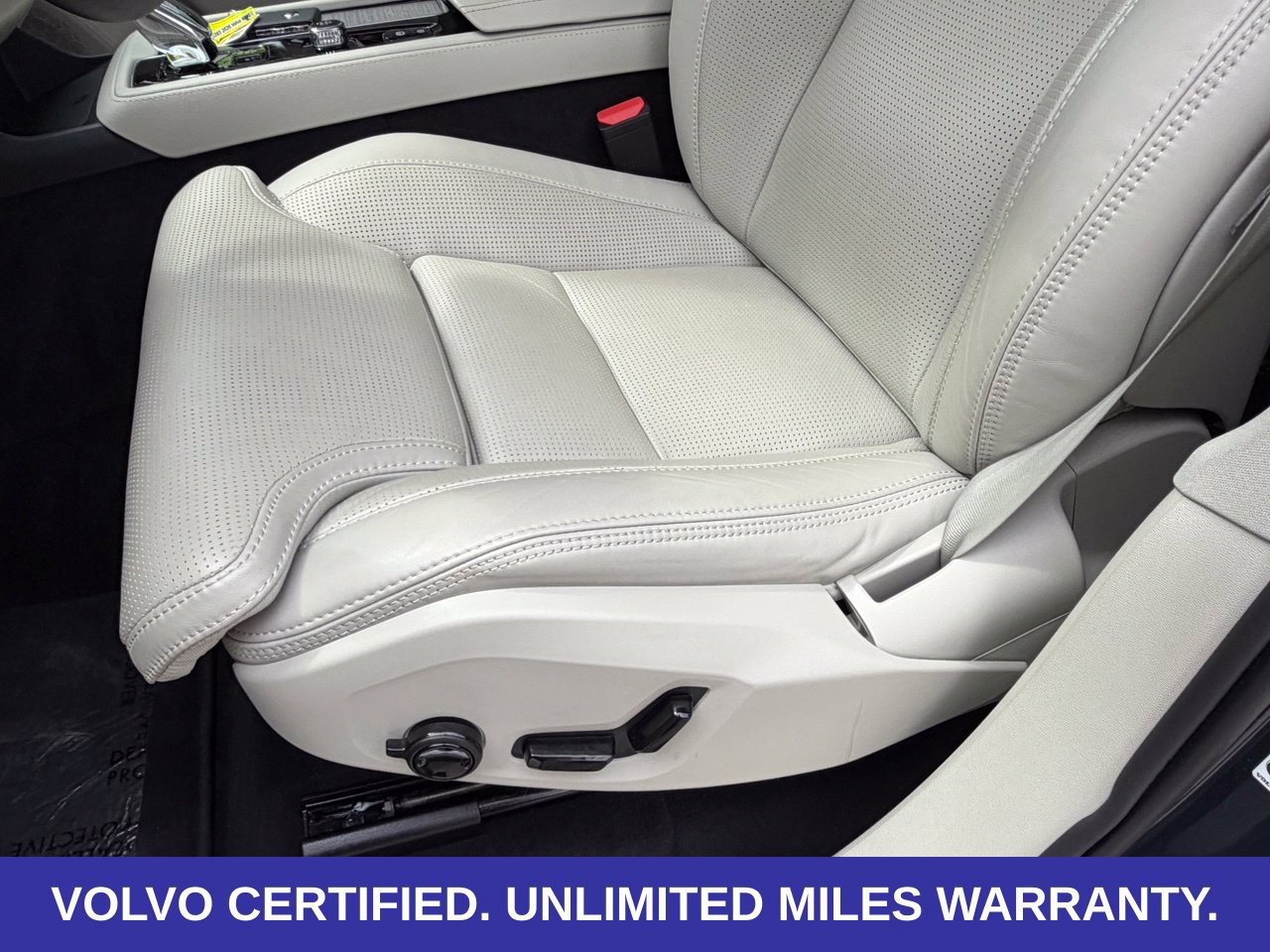 Certified 2026 Volvo XC90 B6 Ultra AWD/4WD image 28