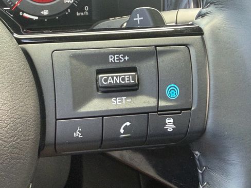 Used 2025 Nissan Pathfinder Platinum w/ Cargo Package FWD image 30