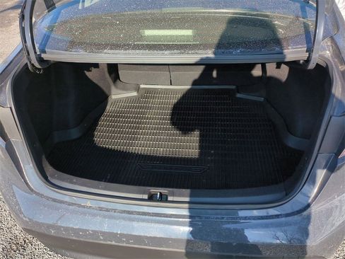 Used 2023 Toyota Corolla LE image 19