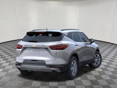 New 2026 Chevrolet Blazer LT image 4