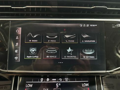 Used 2021 Audi Q7 3.0T Premium Plus image 24